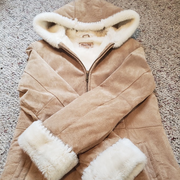 Wilsons Leather Coat - Picture 2 of 6